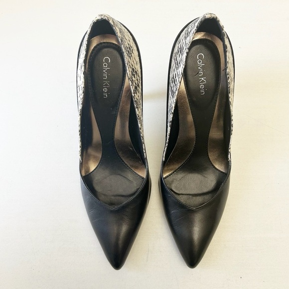 Calvin Klein Black and Snake Print Leather High Heels Pointed Toe Pumps Size 7 - Picture 4 of 15